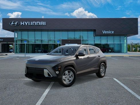 New 2027 Hyundai Kona SE FWD image 1