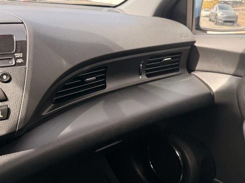 Used 2013 Honda CR-Z image 41