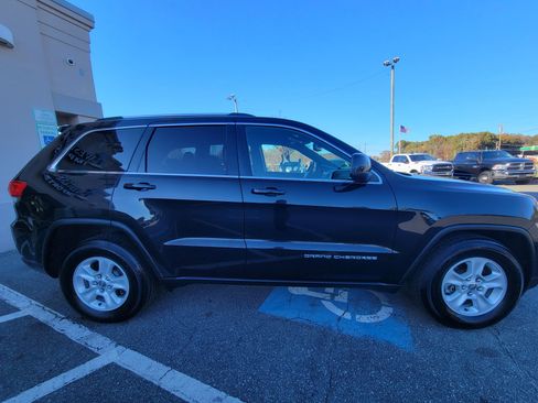 Used 2016 Jeep Grand Cherokee Laredo w/ Quick Order Package 23E image 13