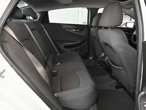 Used 2023 Chevrolet Malibu LT FWD image 40