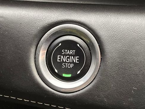 Certified 2024 Cadillac Escalade Sport Platinum image 22