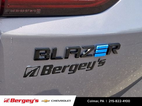 Certified 2024 Chevrolet Blazer EV RS AWD/4WD image 32