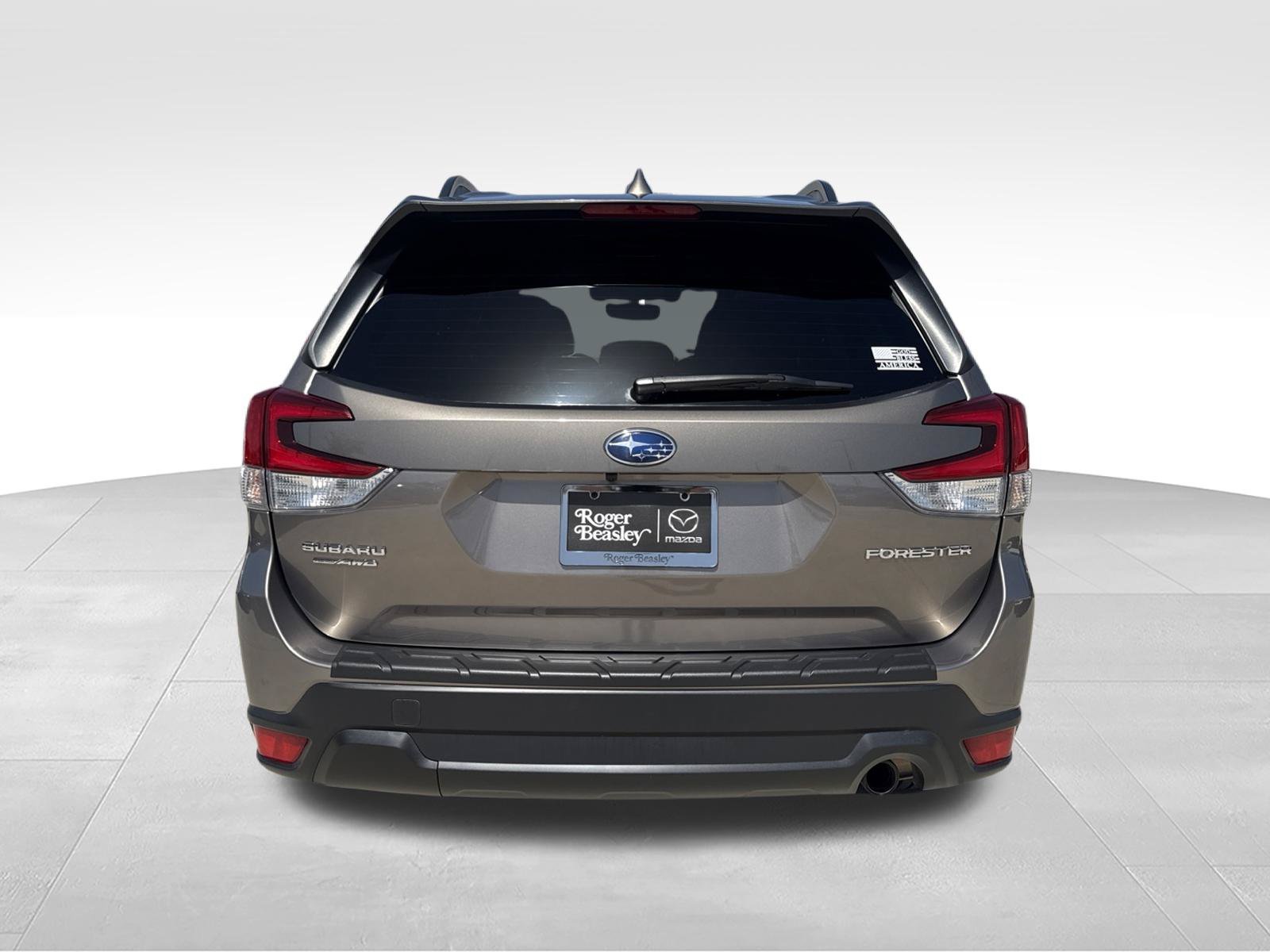 Used 2021 Subaru Forester Limited w/ Popular Package #3 AWD/4WD image 6