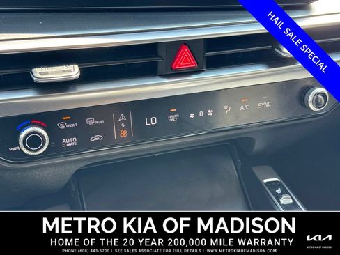 Used 2025 Kia Sorento EX FWD image 23