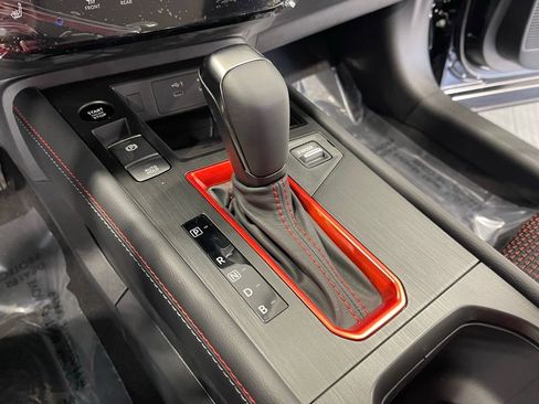 New 2026 Nissan Kicks SR w/ SR Premium Package image 10