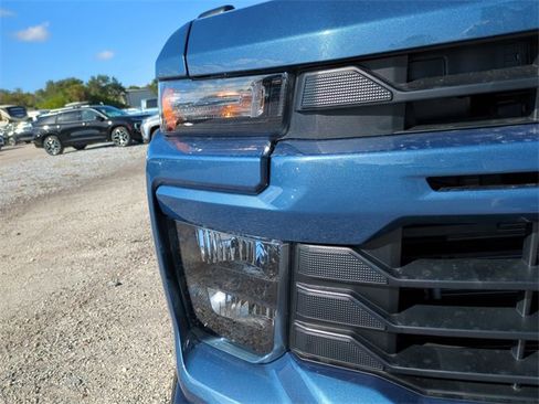 New 2026 Chevrolet Silverado 2500 Custom w/ Custom Value Package image 10