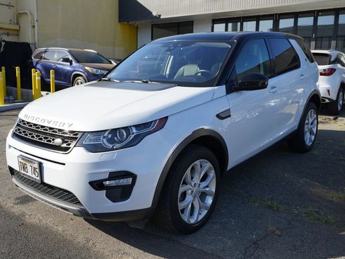 Used 2019 Land Rover Discovery Sport SE AWD/4WD image 5
