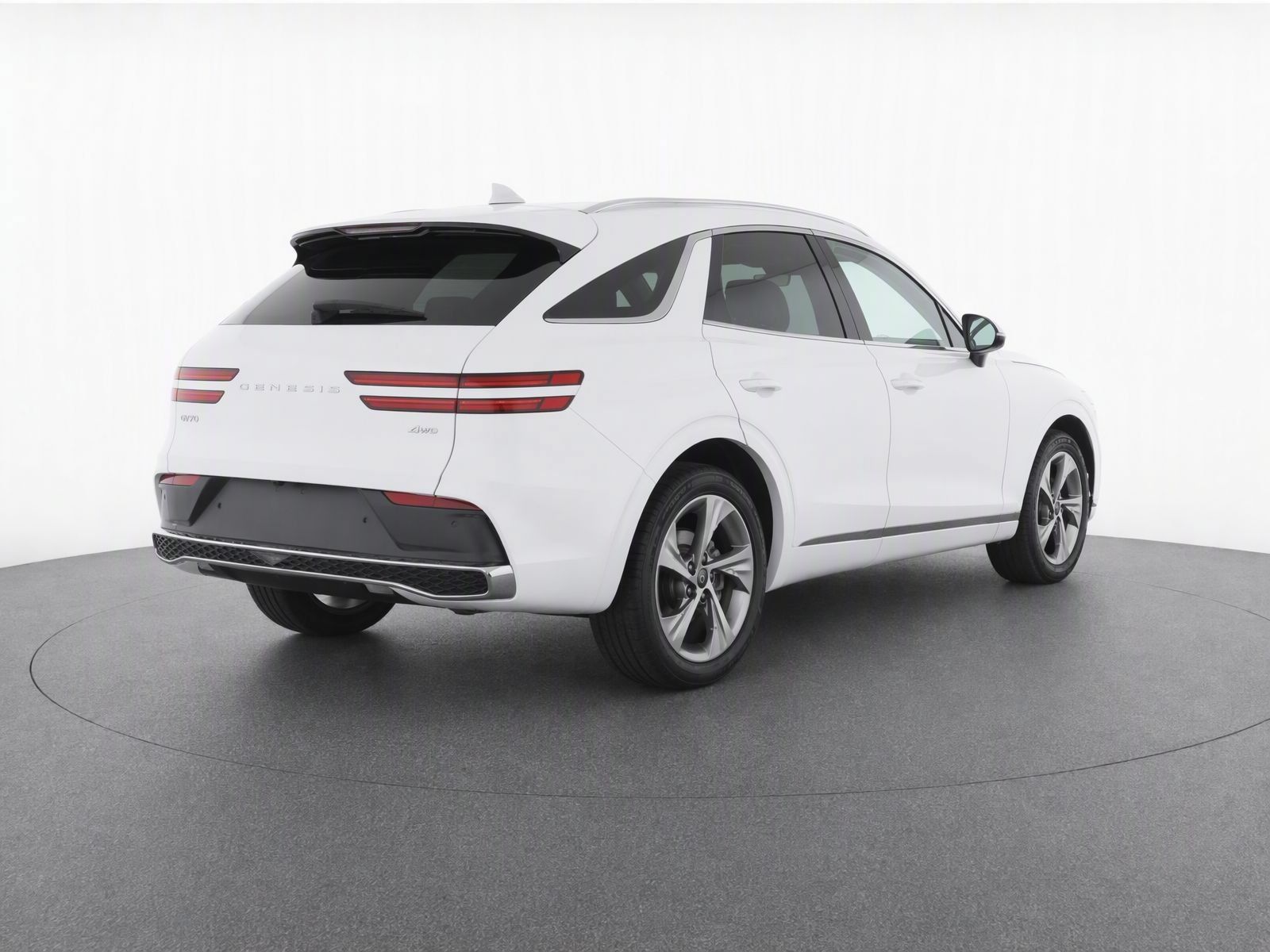 Used 2026 Genesis GV70 2.5T AWD/4WD image 3