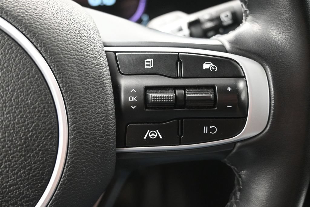 Used 2023 Kia Sportage EX AWD/4WD image 26