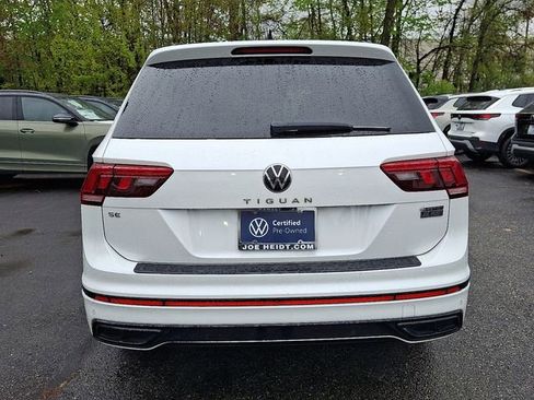 Used 2022 Volkswagen Tiguan SE R-Line AWD/4WD image 9
