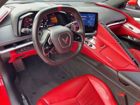 Certified 2022 Chevrolet Corvette Stingray Premium Cpe w/ Z51 Performance Package image 4