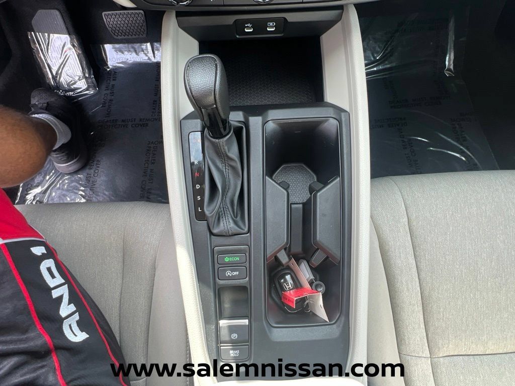 Used 2024 Honda Accord EX image 10