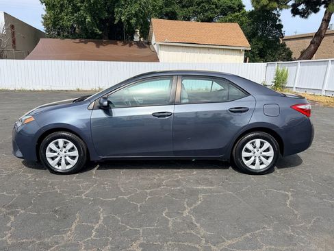 Used 2016 Toyota Corolla LE image 8