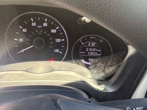 Used 2022 Honda HR-V LX image 26