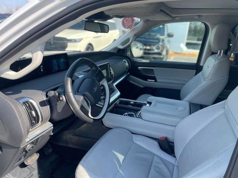 Certified 2025 Ford Expedition Max Platinum AWD/4WD image 11