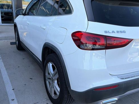 Certified 2021 Mercedes-Benz GLA 250 image 4