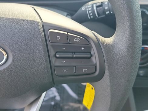 New 2026 Hyundai Venue SE image 15