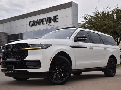 Used 2025 Lincoln Navigator L Reserve w/ Jet Appearance Package