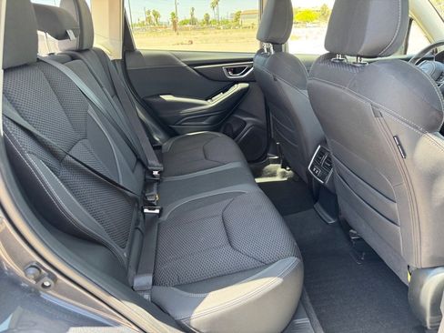 Used 2024 Subaru Forester Premium image 15