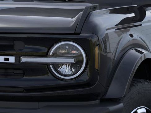Used 2026 Ford Bronco Outer Banks AWD/4WD image 20