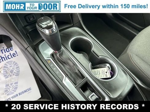 Used 2018 Chevrolet Equinox LT w/ Sun & Infotainment Package image 19