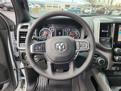 New 2026 RAM 1500 Big Horn AWD/4WD image 9