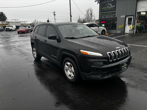 Used 2017 Jeep Cherokee Sport AWD/4WD image 1