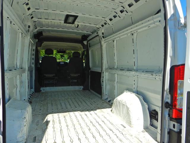 Used 2025 RAM ProMaster 2500 w/ Convenience Group FWD image 21