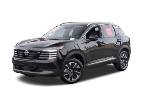 Used 2025 Nissan Kicks SR FWD image 1
