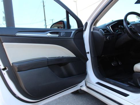 Used 2015 Ford Fusion Energi Titanium w/ Driver Assist Package FWD image 14