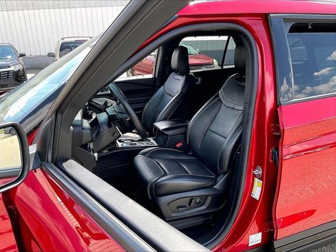 Used 2023 Ford Explorer ST w/ Equipment Group 401A AWD/4WD image 10