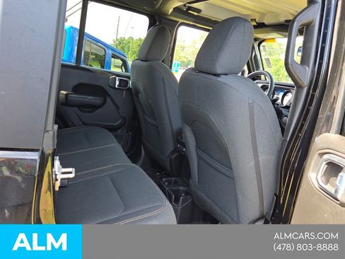 Used 2024 Jeep Wrangler Unlimited Sport AWD/4WD image 18