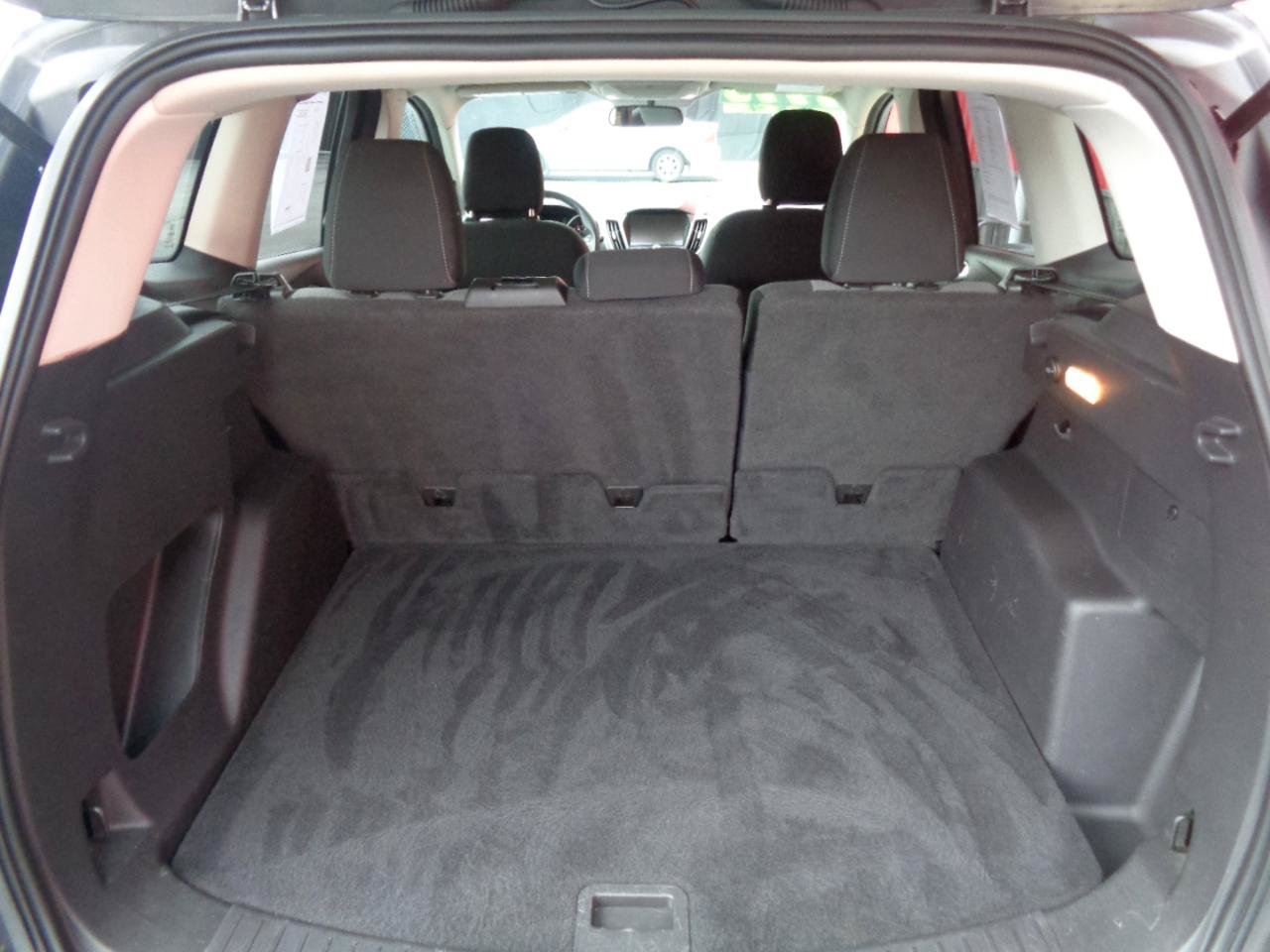 Used 2019 Ford Escape SE AWD/4WD image 10