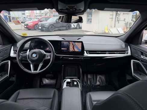 Used 2026 BMW X2 xDrive28i AWD/4WD image 19