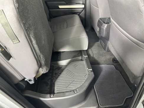 Used 2024 Toyota Tacoma TRD Sport image 18