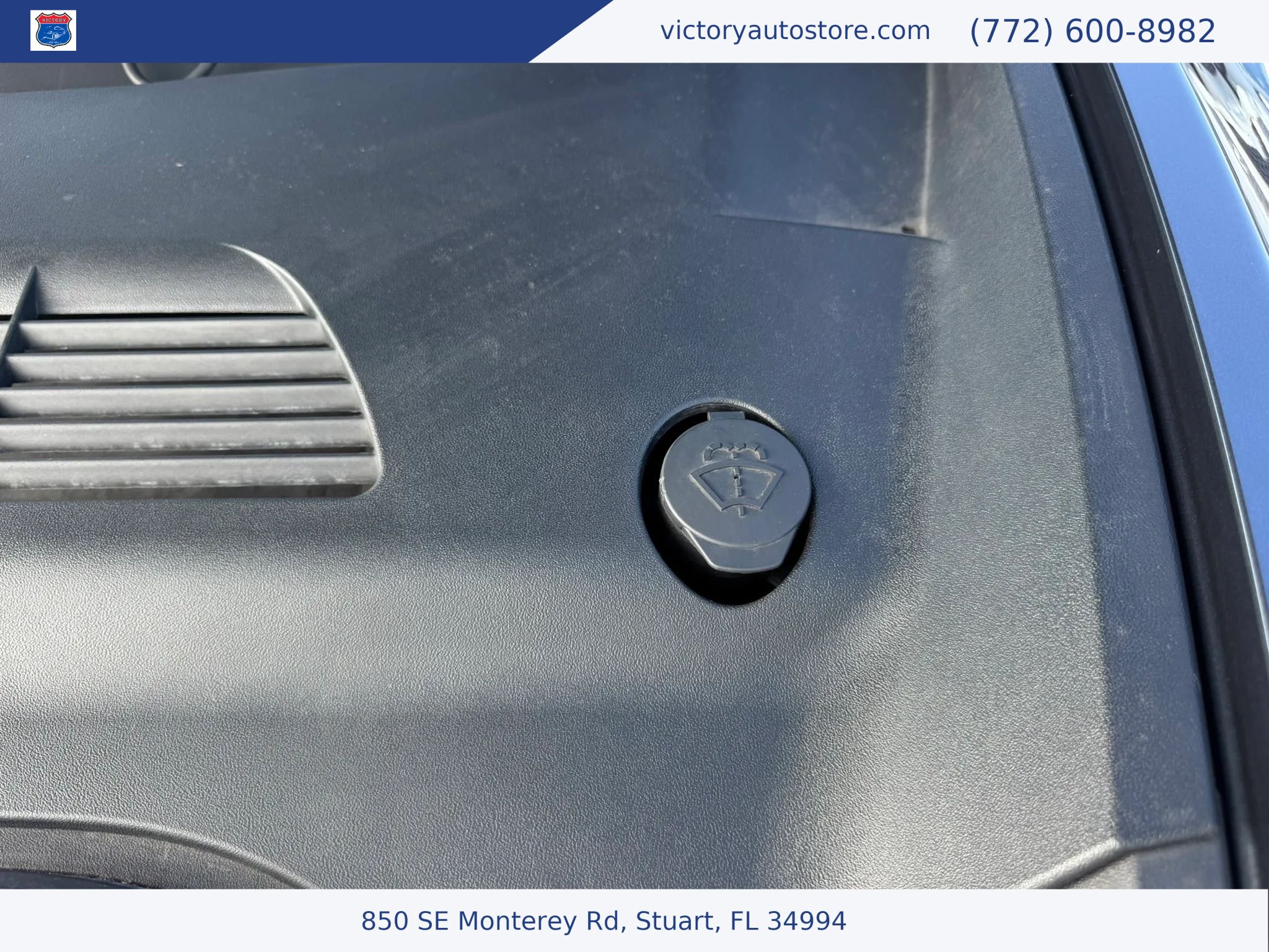 Used 2022 Tesla Model Y Performance AWD/4WD image 46