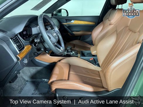 Used 2024 Audi Q5 e Premium Plus w/ Premium Plus Package AWD/4WD image 12