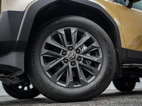 Used 2024 Toyota Land Cruiser w/ Premium Package image 18