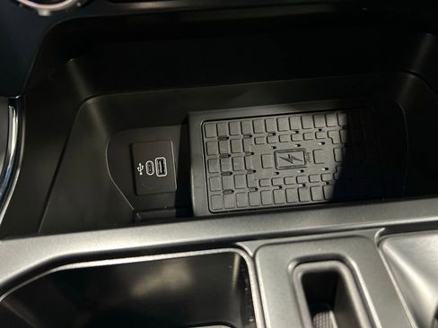 New 2025 Ford F150 XLT w/ Equipment Group 302A MID image 23