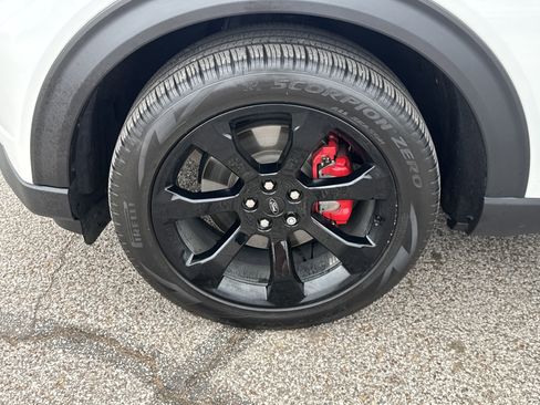 Certified 2024 Ford Explorer ST w/ Equipment Group 401A image 9