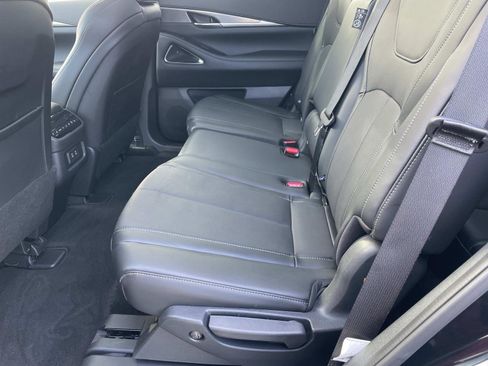 Certified 2026 INFINITI QX60 Luxe w/ Cargo Package image 11