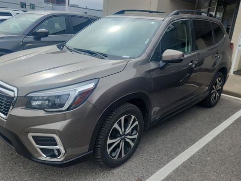 Used 2021 Subaru Forester Limited w/ Popular Package #3 image 8