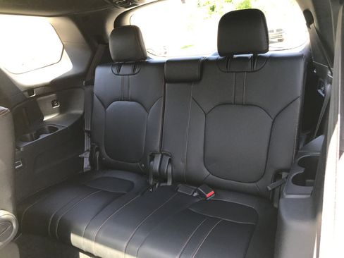 Used 2023 Honda Pilot TrailSport image 32
