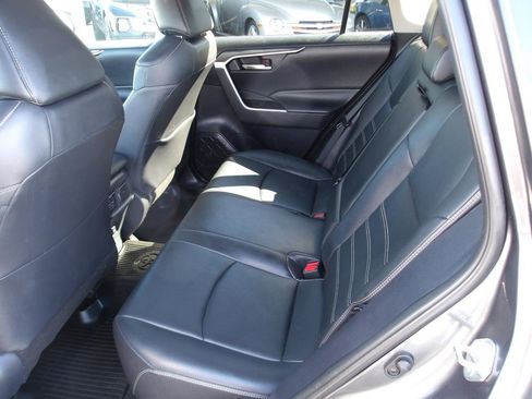 Used 2019 Toyota RAV4 XLE Premium w/ All Weather Liner Package AWD/4WD image 10