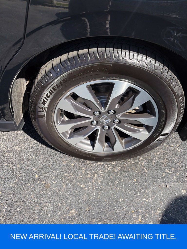 Used 2024 Honda Odyssey EX-L image 13