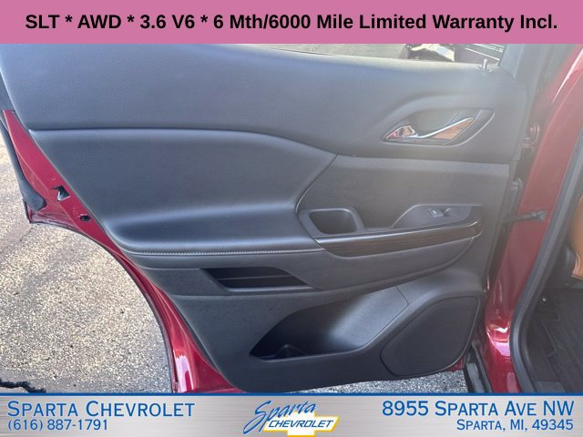 Used 2019 GMC Acadia SLT AWD/4WD image 36