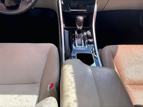 Used 2017 Honda Accord EX-L image 16