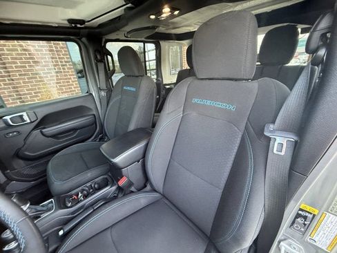 Used 2023 Jeep Wrangler Unlimited Rubicon 4xe w/ Steel Bumper Group image 19