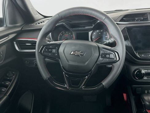 Used 2023 Chevrolet TrailBlazer RS w/ Convenience Package image 18