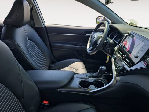 Certified 2024 Toyota Camry SE FWD image 15